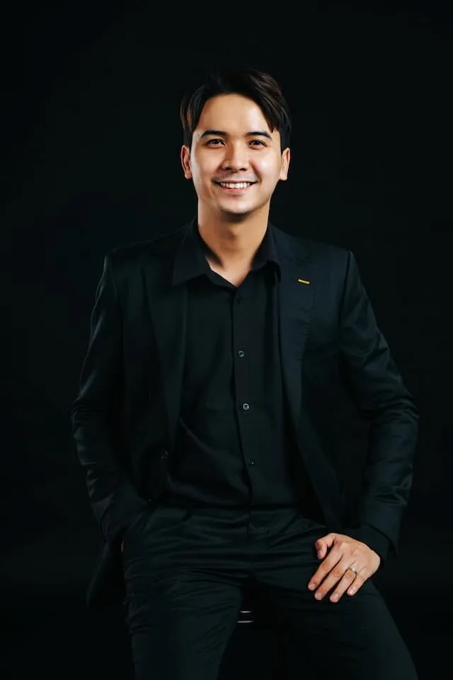 Lious Kiên Lê 9 Lious Kiên Lê là ai?